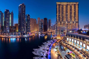 Livbnb - Luxurious 1BR in JW Marriott Hotel City & Marina Views